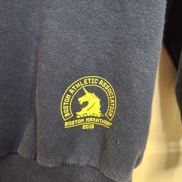2015 Adidas Pullover Hooded Sweatshirt Boston 26.2 size XS Blue and Yellow - Picture 4 of 12